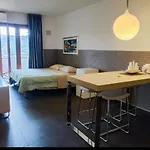 Apartment Uniclub House *