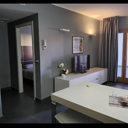 Appartamento Uniclub House *
