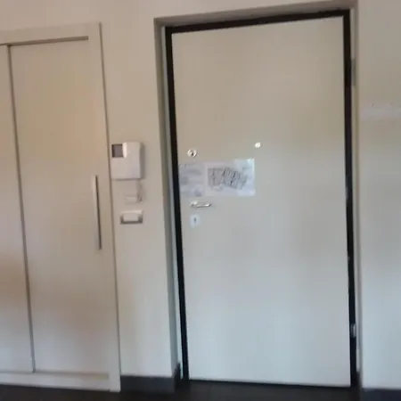 Uniclub House קוסנזה