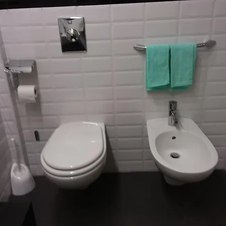 아파트 Uniclub House 코센차