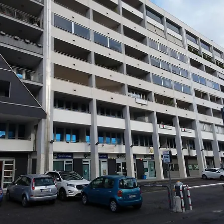 Uniclub House קוסנזה