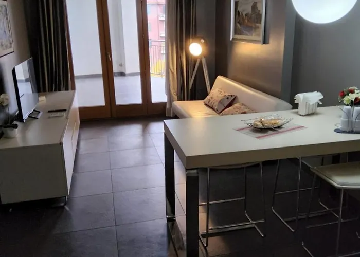 Uniclub House * Cosença