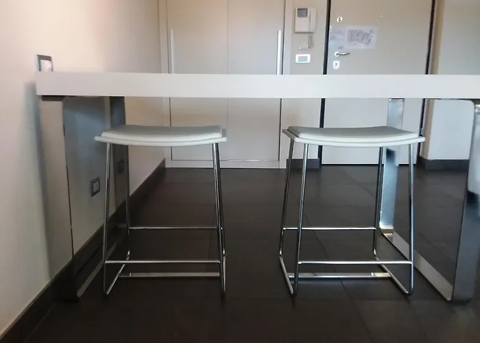 Uniclub House קוסנזה