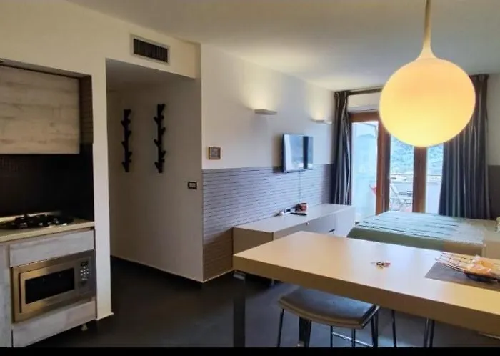 Uniclub House * Cosenza