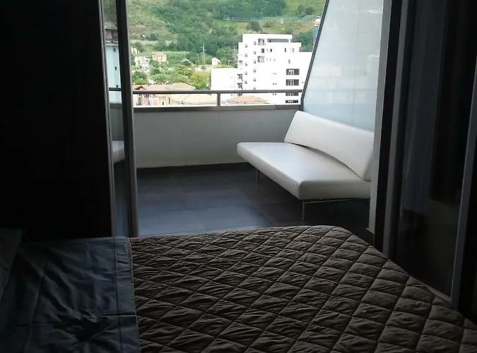 Uniclub House דירה קוסנזה